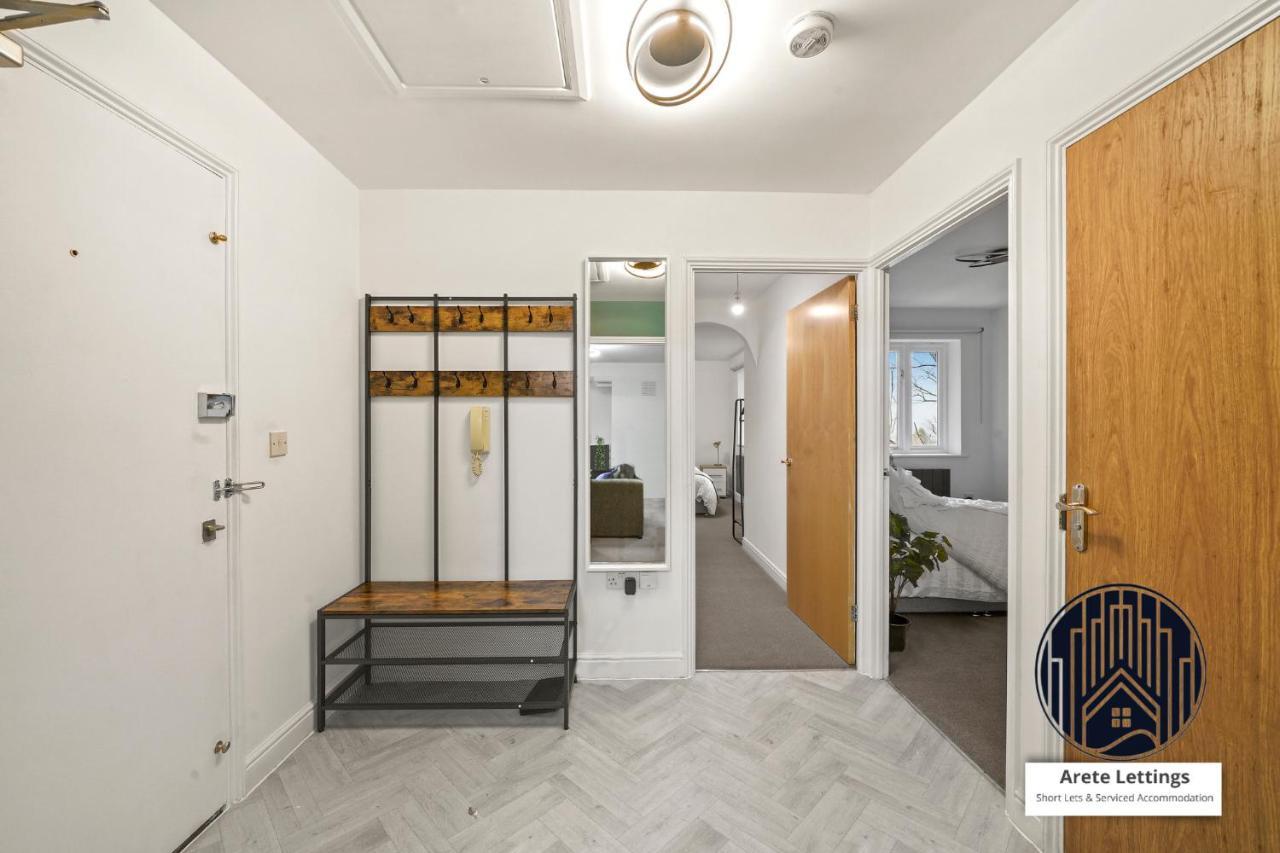 Apartment Family-friendly 2-bed, 2-bath Xmas - Book Now!