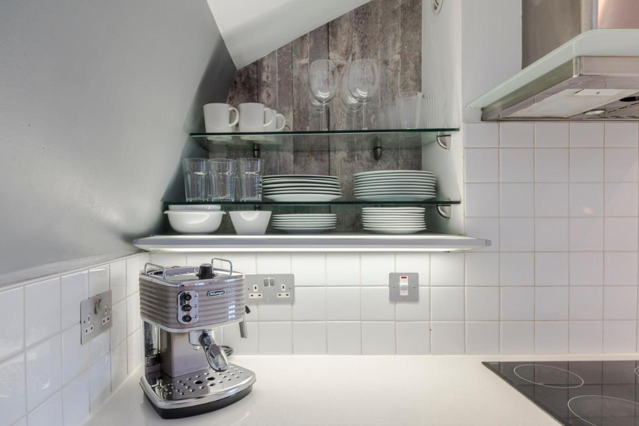 Penthouse Kings Cross Apartment