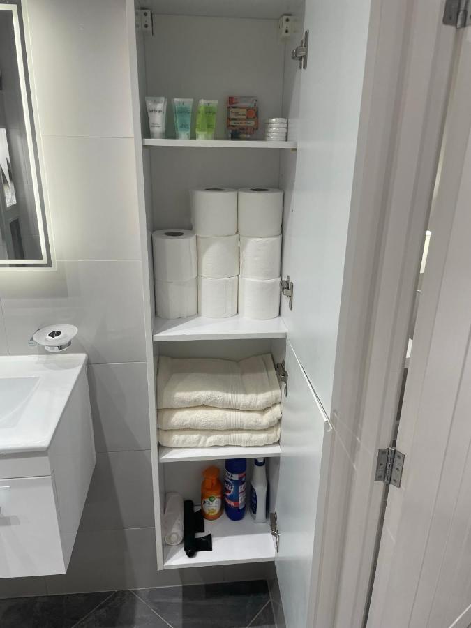 Two Bedrooms Apartment London