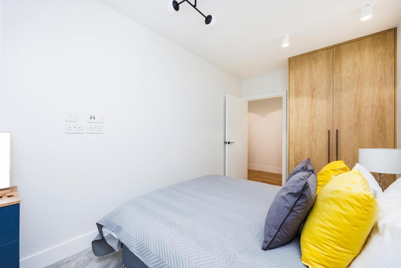 Luxury Spacious 2 Bed Apartment, - Sk Apartment London