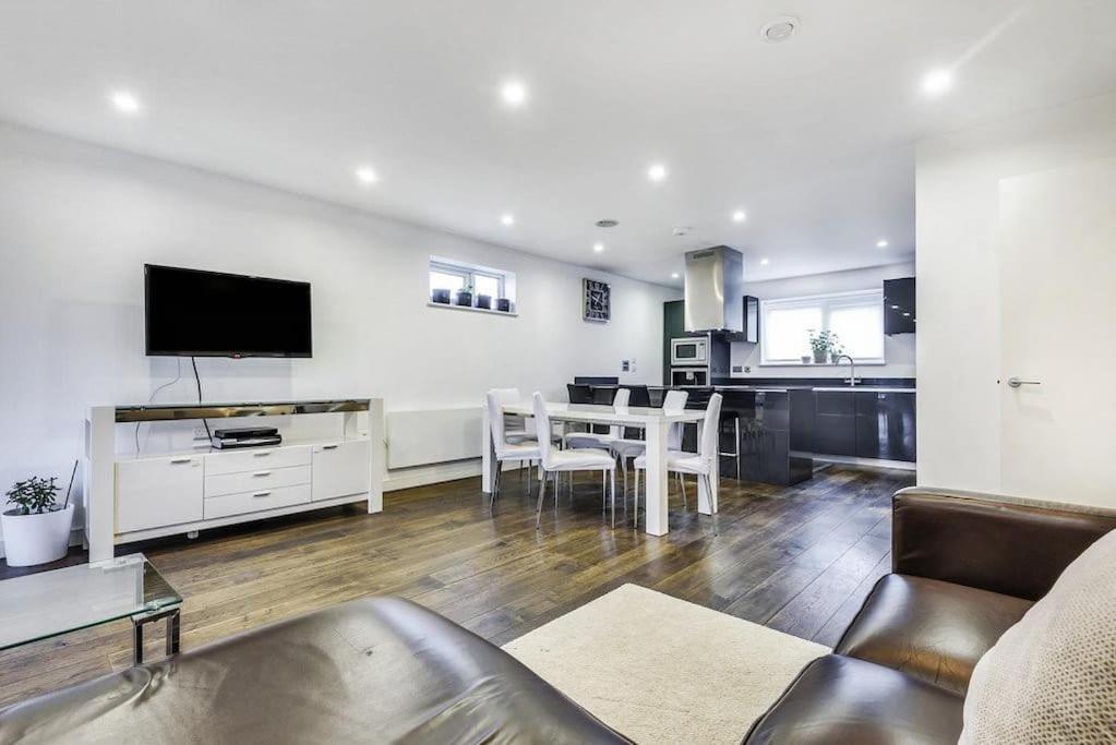Tower Bridge Lux-penthouse Apartment *