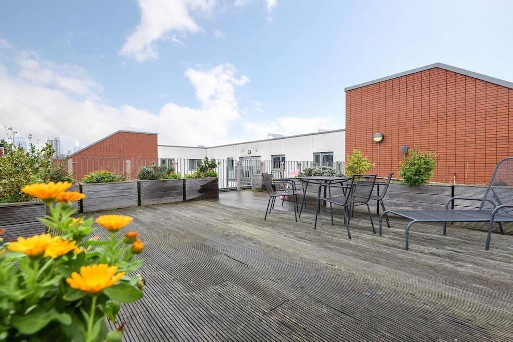 Tower Bridge Lux-penthouse Apartment London