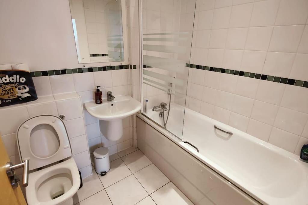 Apartment Custom House *