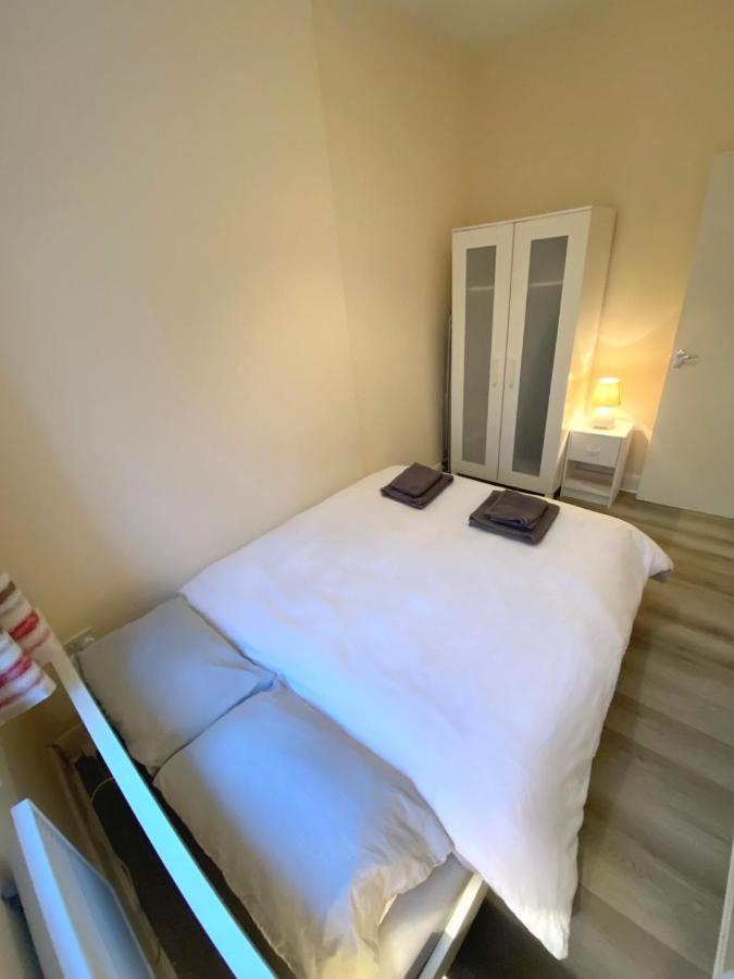 Lovely 1-bedroom Flat In Apartamento Londres