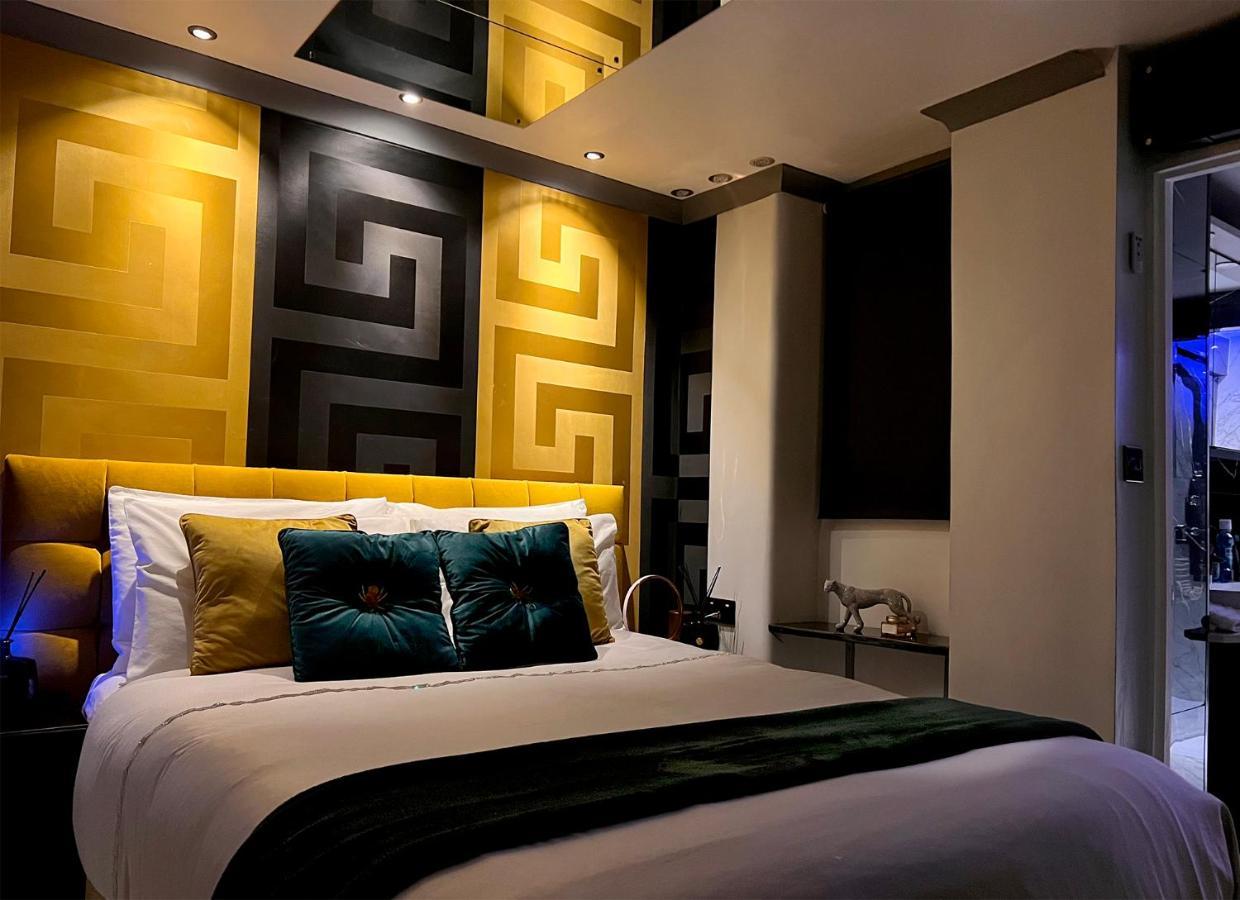 Exclusive South Kensington * London