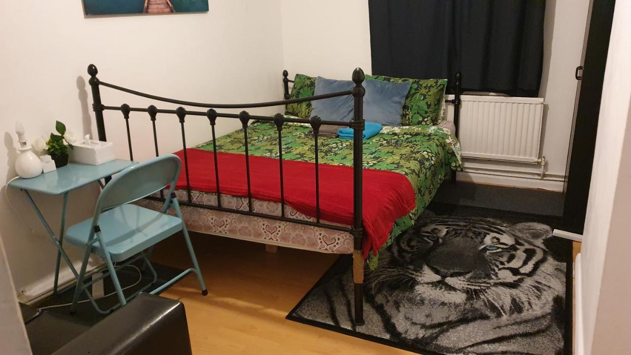 Gasthof Merciful King Room, In Zone 2-3