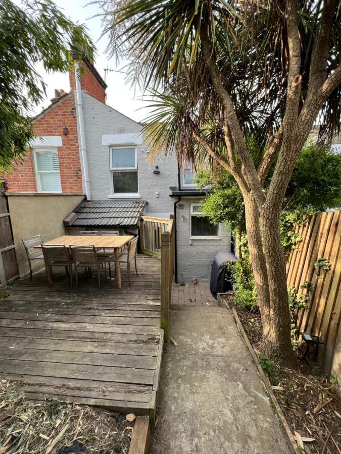 Private In Victorian House, Forest Hill, * Londres