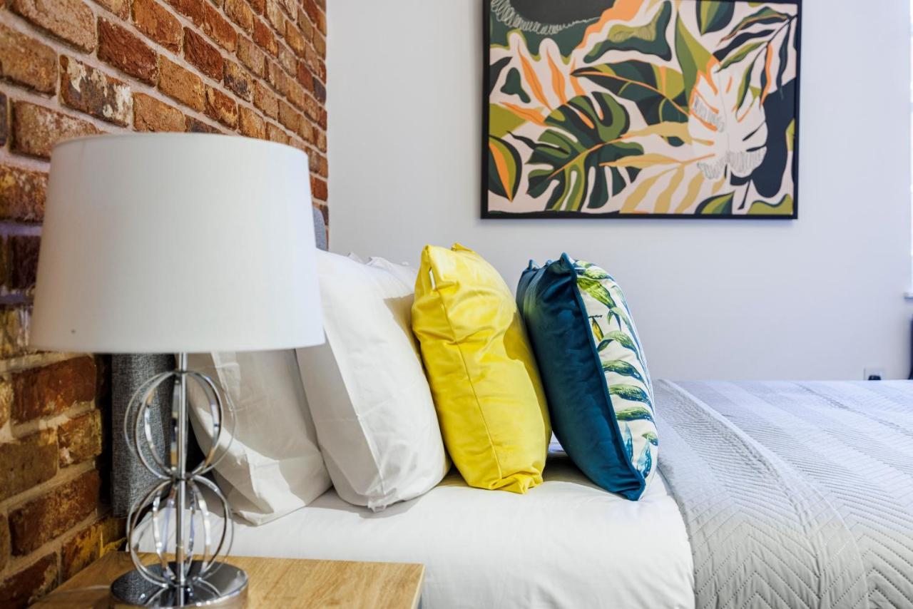 Luxury Spacious 2 Bed Apartment, - Sk Apartment