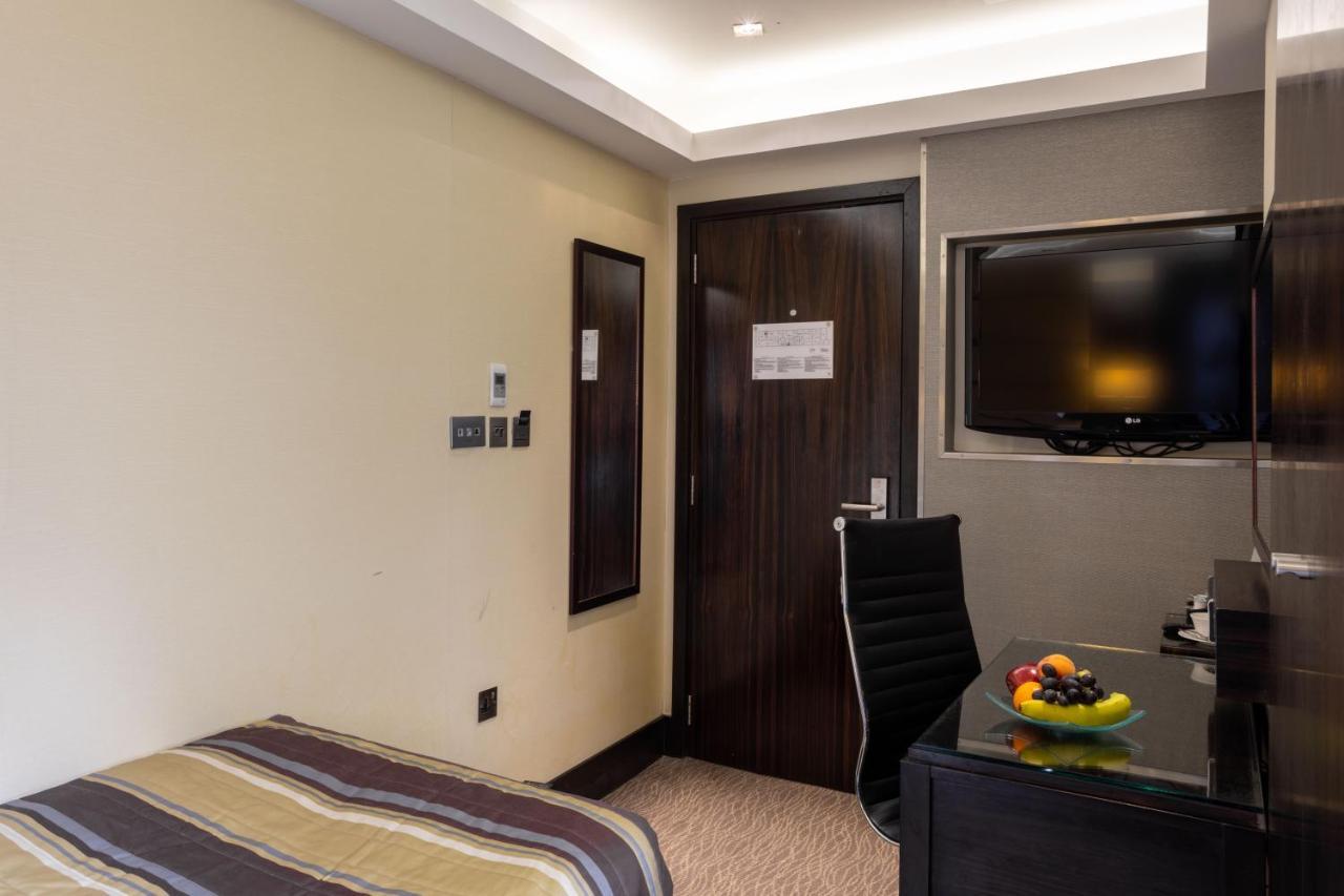 Park Grand Mayfair 5*