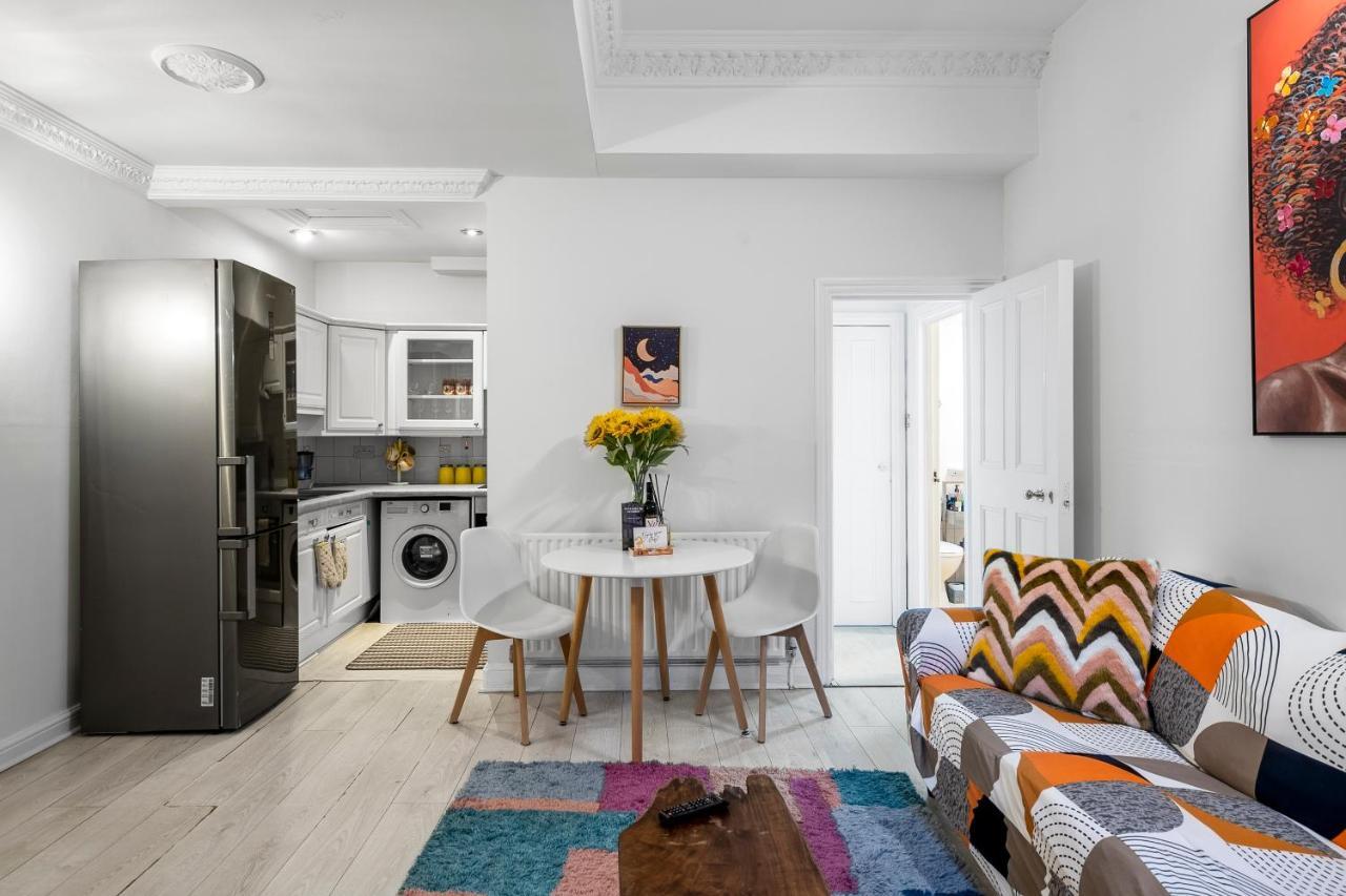 Hyde Park Fabulous Apartment London