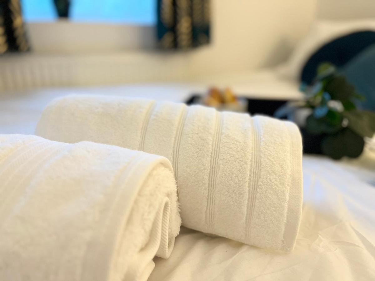Holiday home Cosy Trio: Flexible Near Mall With Parking