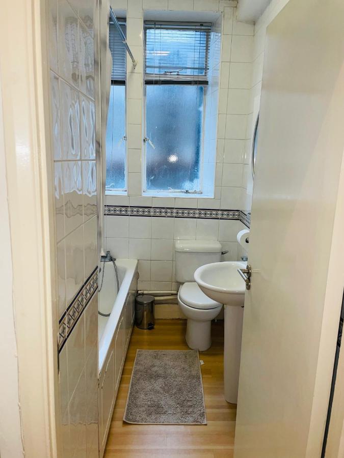 Amazing 2 Bedroom *