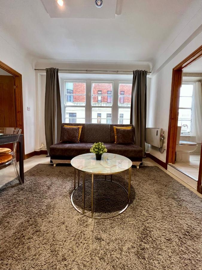 Cosy In The Heart Of Marble Arch. Apartamento Londres