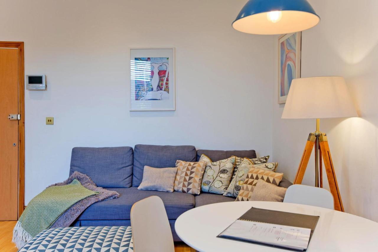 Apartment Spacious Highbury Fields 1 Bedroom - Parking By Request London