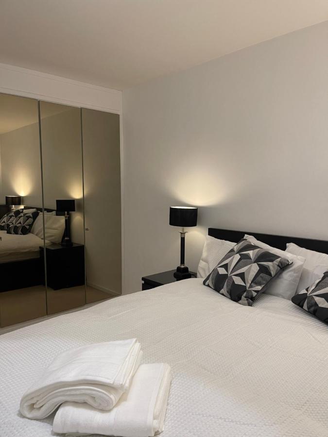 Apartment Riverview London