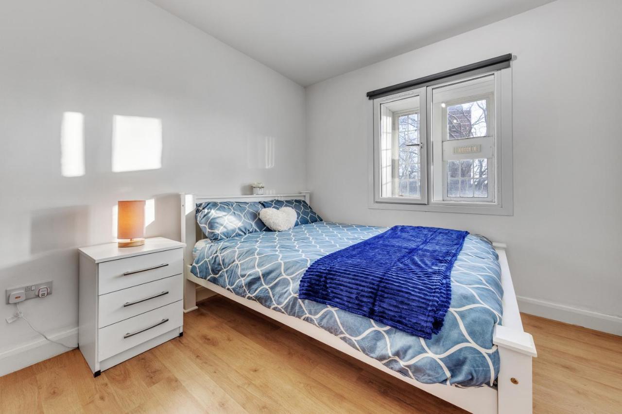 Apartment Cozy 1 Bed, Shepherds Bush *