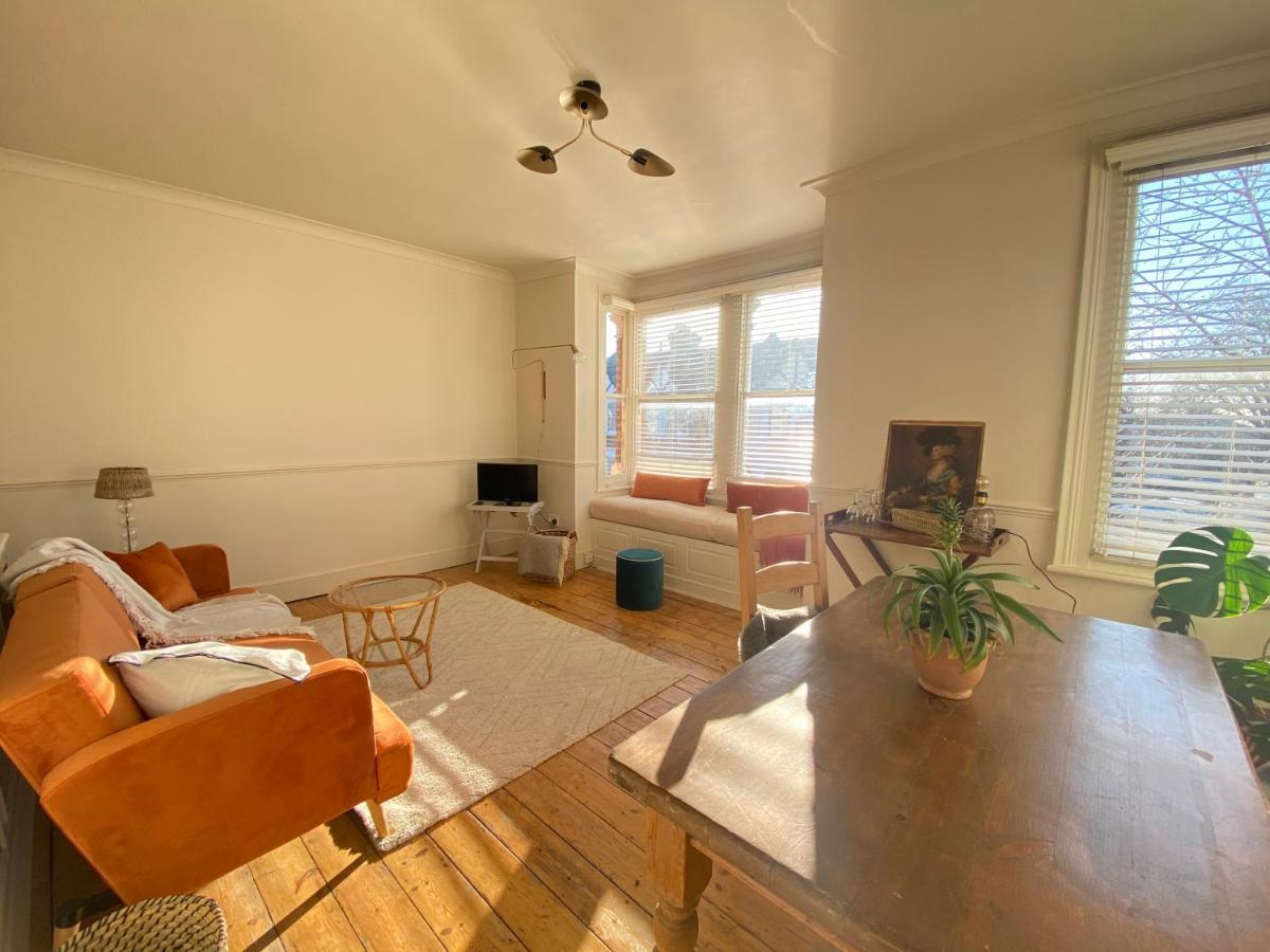 Apartment Stylish Apt Excel Olympic Close To Station