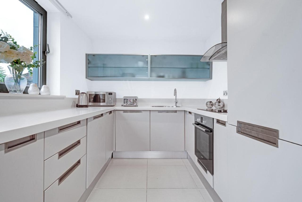 Tandy 2bed 2bath Bridge Great Location Excellent Transport Links Apartment London