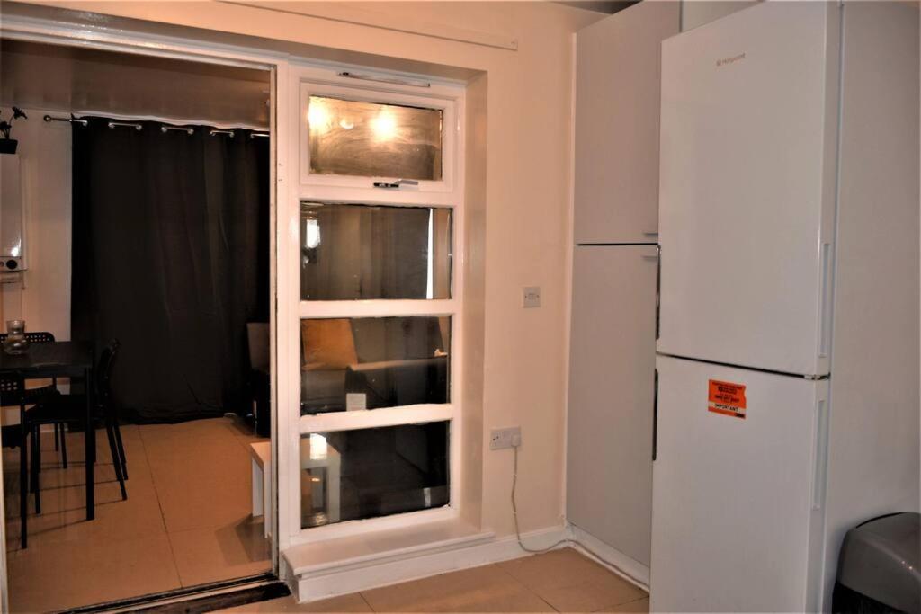 Holiday home 4 Bedroom House