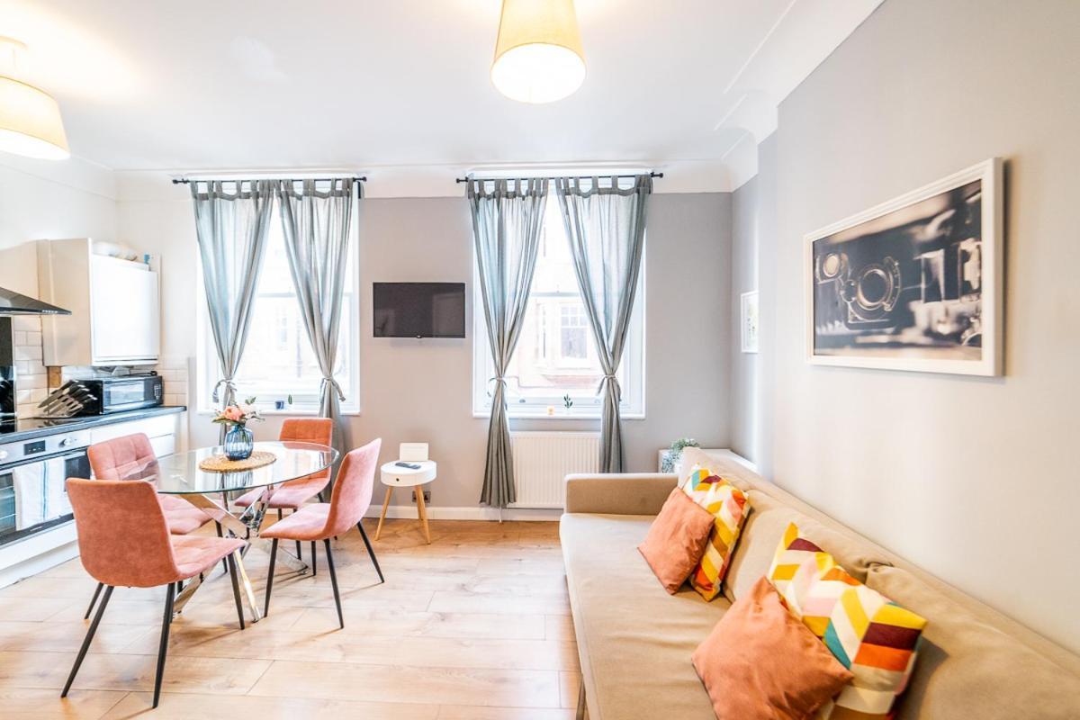 Fitzorva Apartment