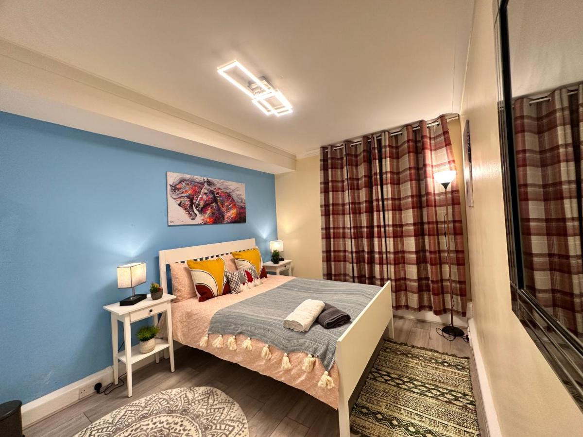 Posh 2-bedroom, Living Room, Kitchen & 1.5 Bathroom Apartamento Londres