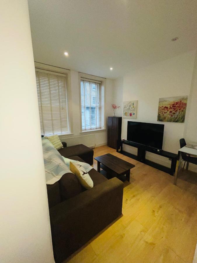 Amazing 2 Bedroom * London