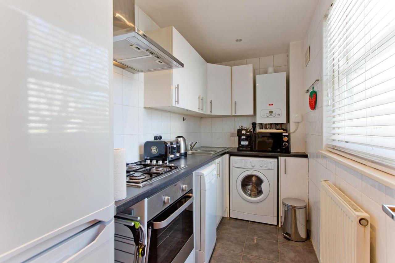 Apartment Spacious Highbury Fields 1 Bedroom - Parking By Request London