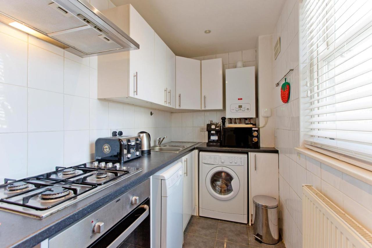 Apartment Spacious Highbury Fields 1 Bedroom - Parking By Request London