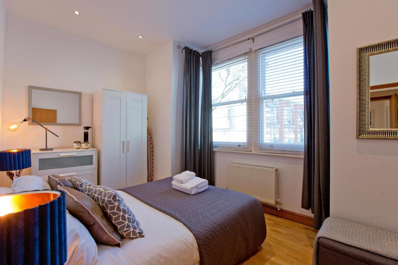 Spacious Highbury Fields 1 Bedroom - Parking By Request London