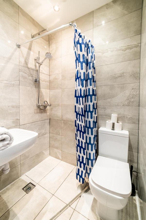 Fitzorva Apartment London