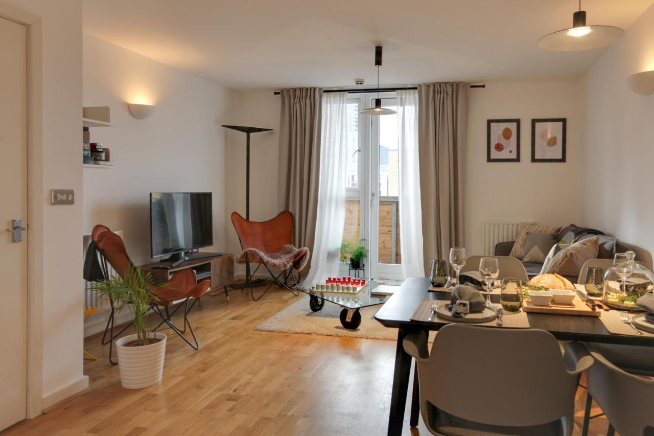 - The Shoreditch, Angel, Old Street Londres