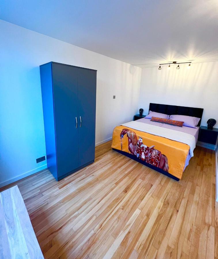 Apartment Herstusio W11