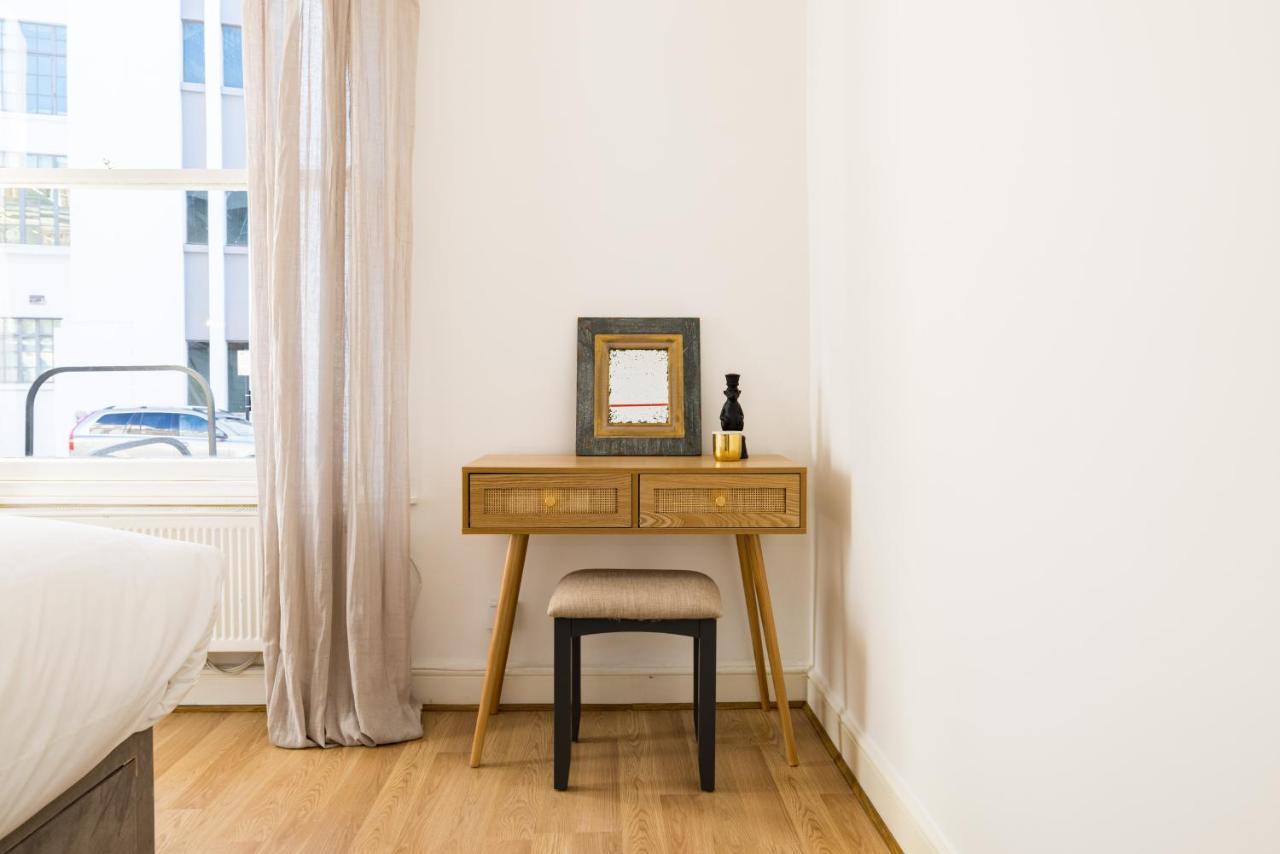 Apartment Mornington Crescent London