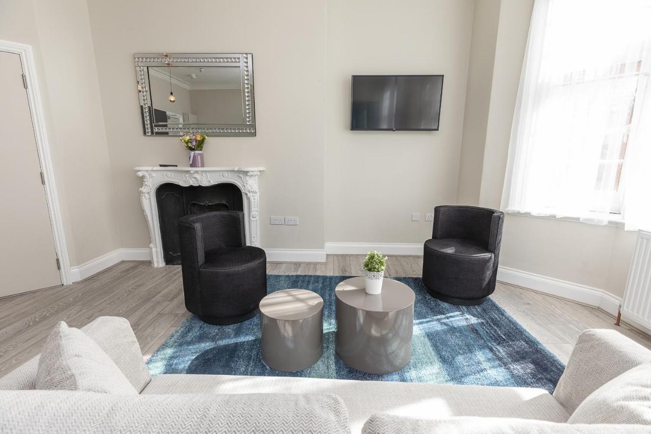 Air Conditioned High St Kensington London