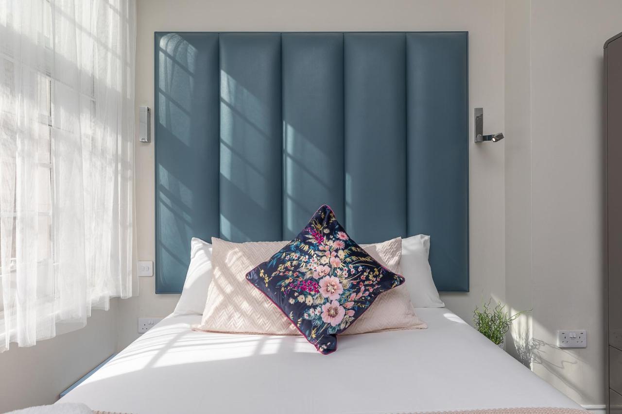Apartment Air Conditioned High St Kensington