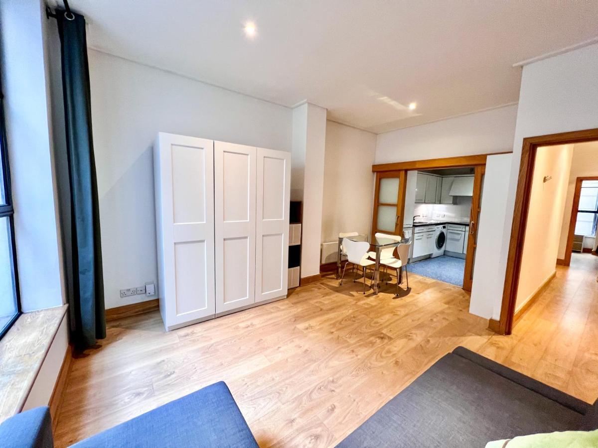Aparthotel Superior Entire Between St Pauls Cathedral And Covent Garden Londres