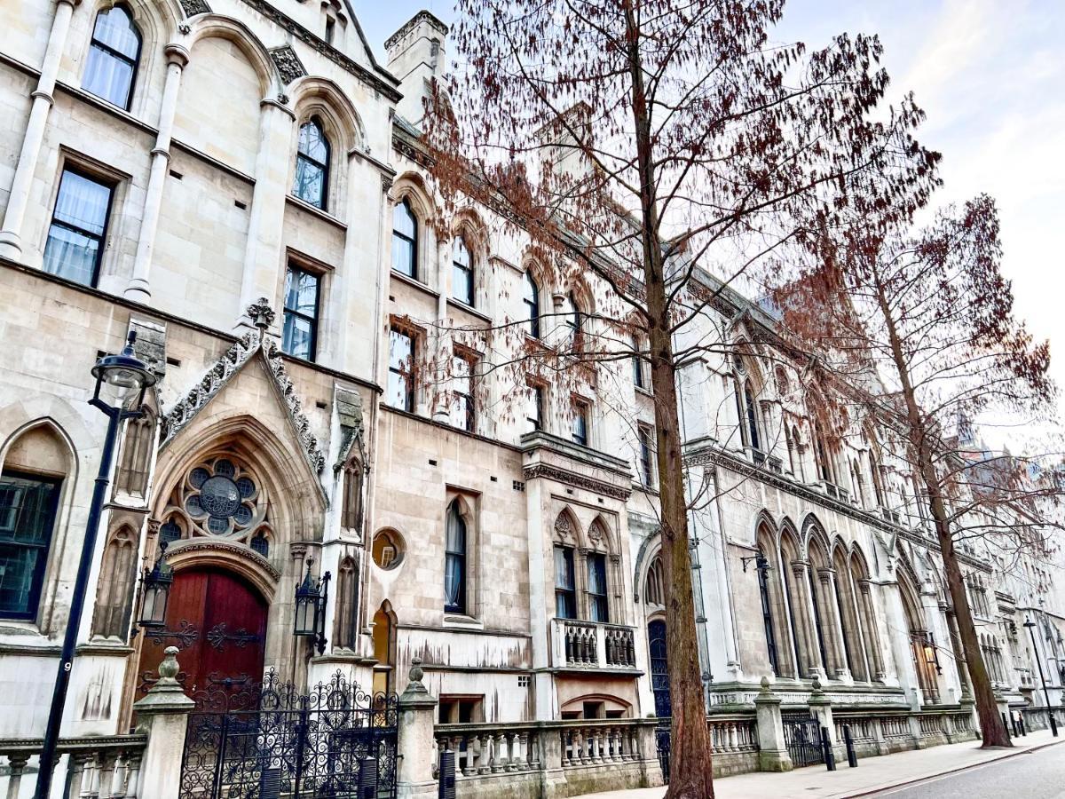 Superior Entire Between St Pauls Cathedral And Covent Garden Aparthotel Londres