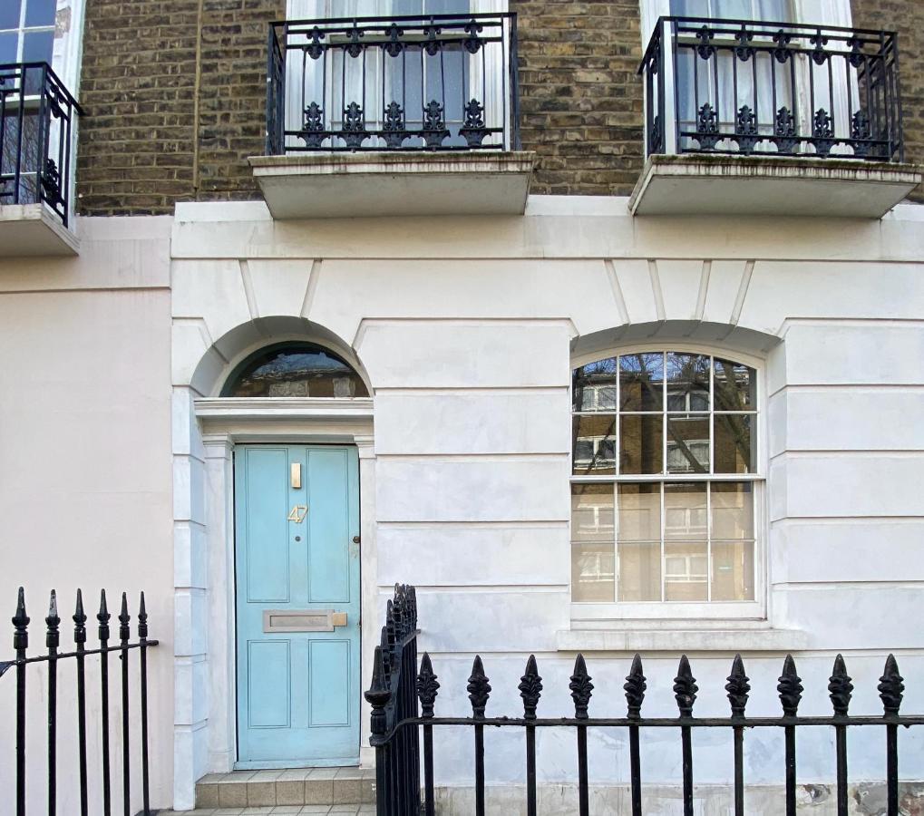The Blue Door Londres