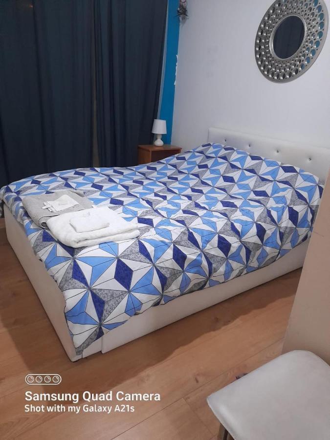 Beautiful 1 Bedroom Ground Floor With Shared Bathroom Apartamento Londres