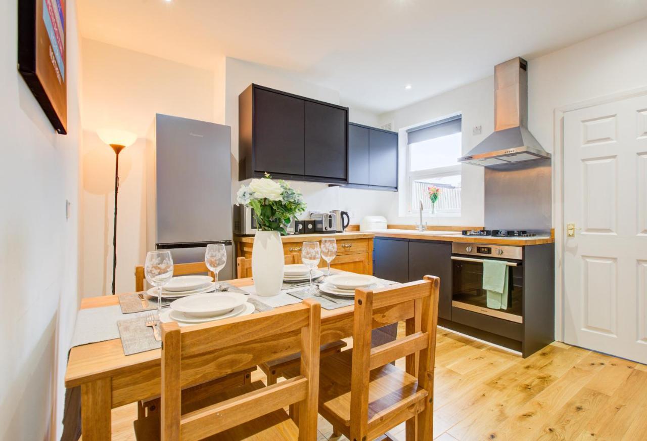 Statera - 2-bed House In Stratford Ferienhaus