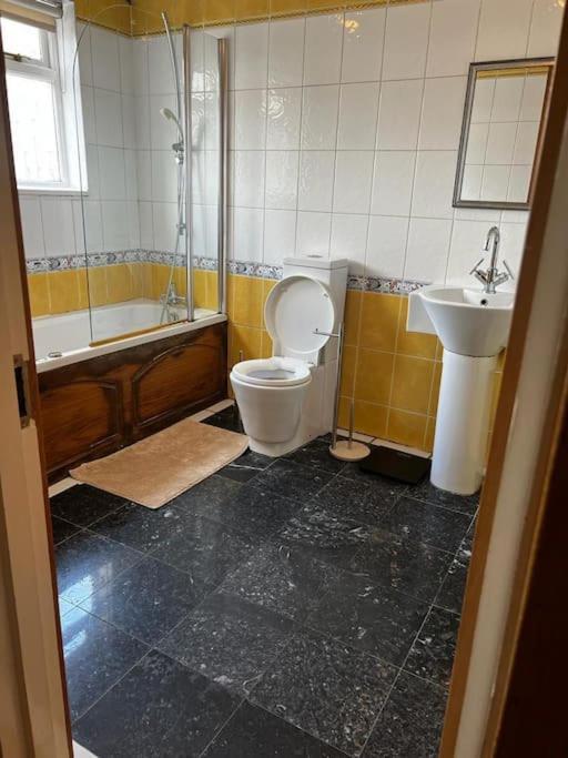 Apartamento Quirky Flat Selfcontained