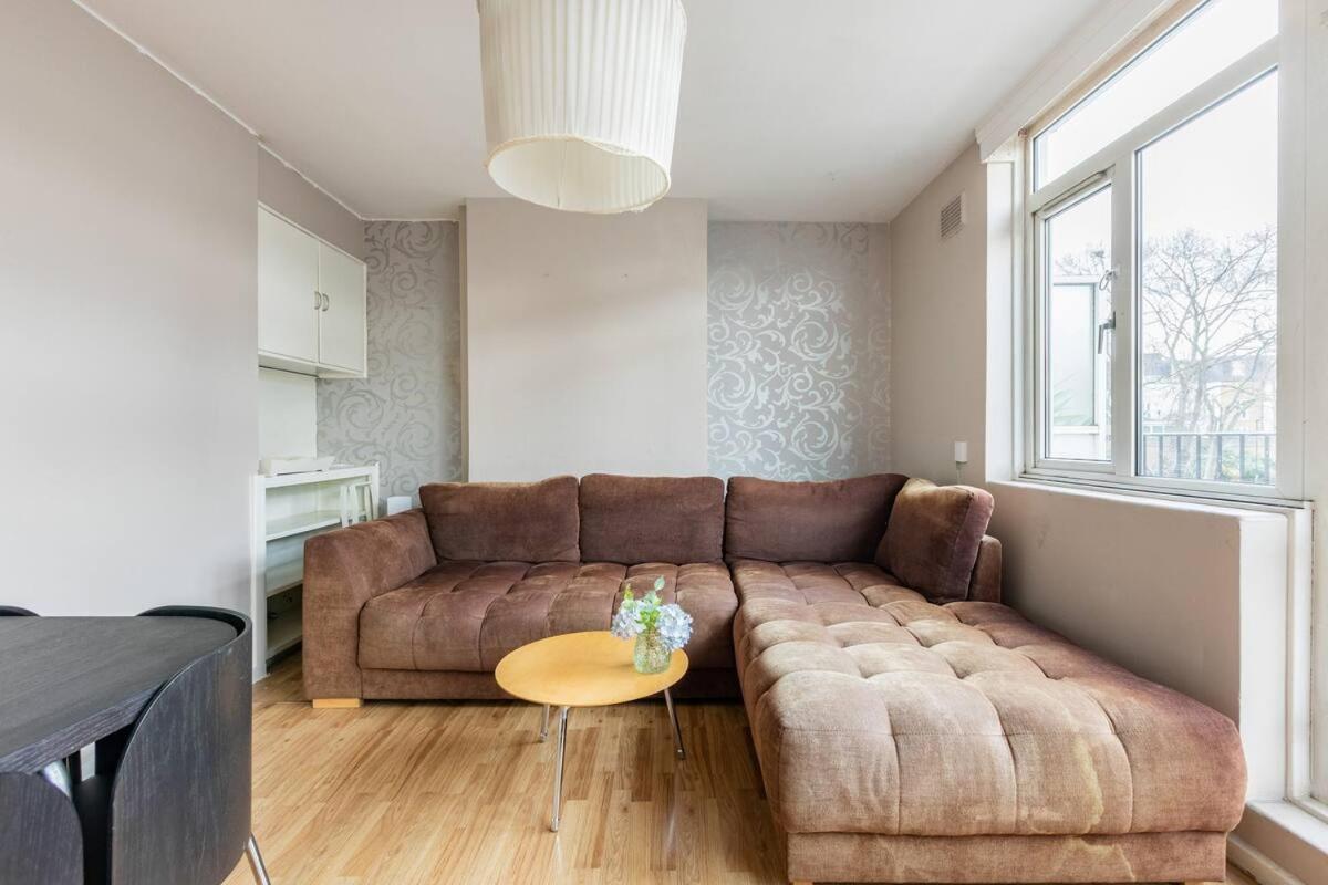 Fowler House Homestay London