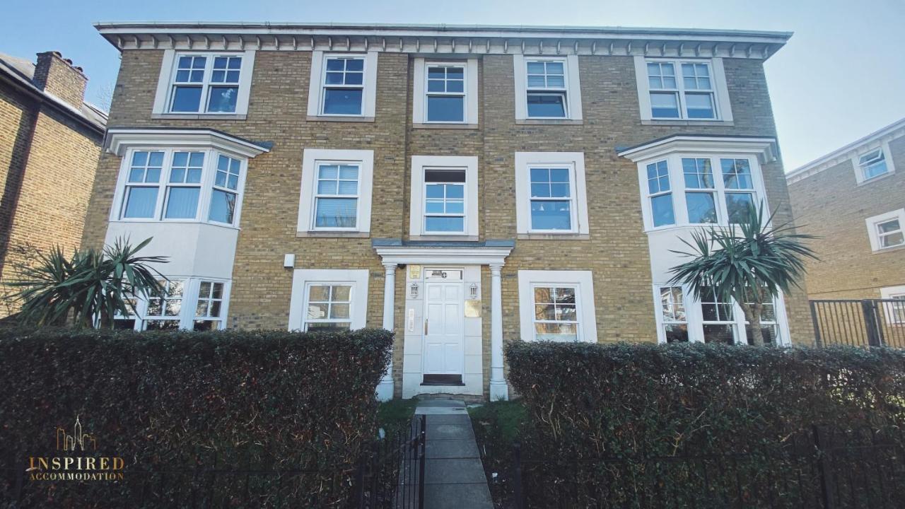 Brooklands Nw6 * Londres
