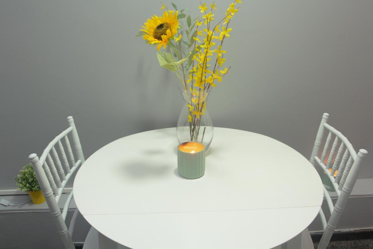 Apartment Northbridge Service Seven Sisters, London