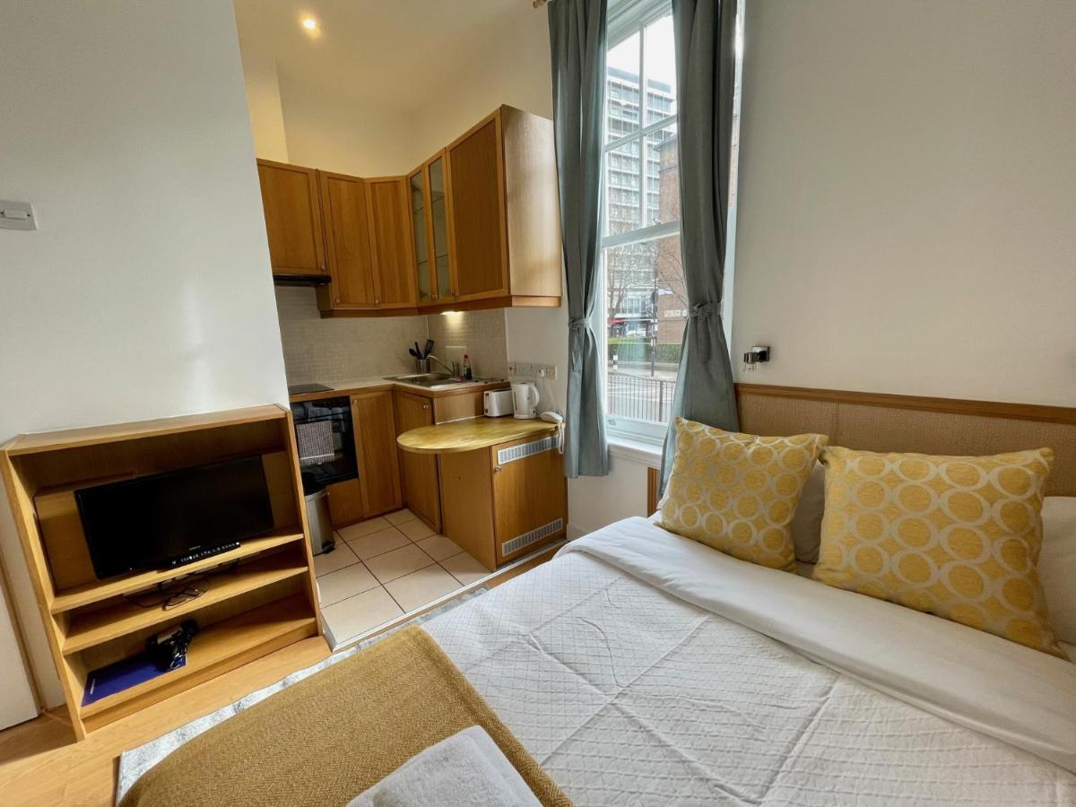 Brandenburgh House Apartment *