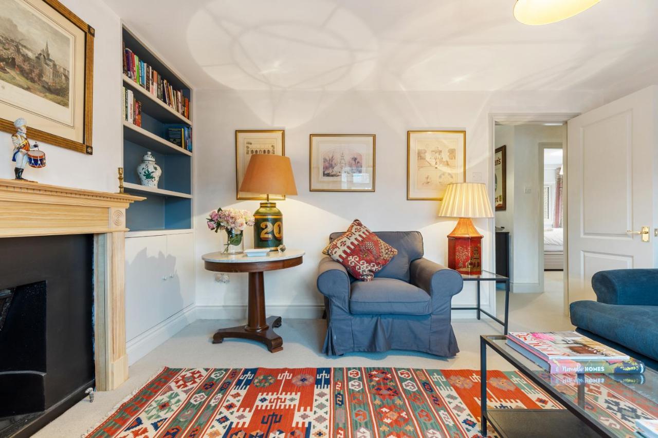 Apartment Bright & Cosy Gem ~ Battersea Park View ~ King Bed *