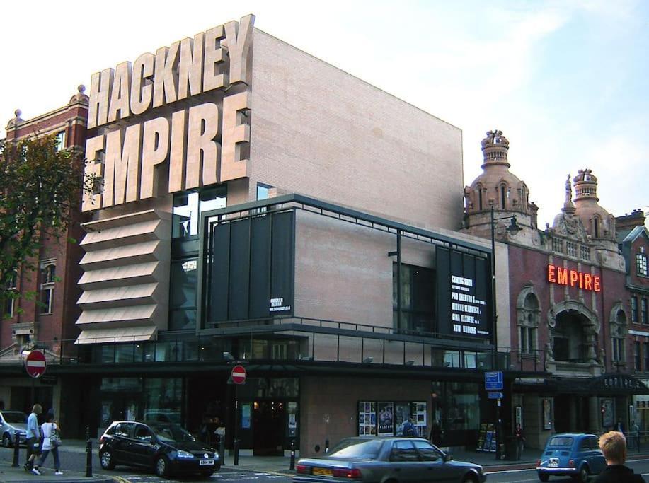 Stylish New Listing! Free Parking, Trendy Location Apartamento Londres