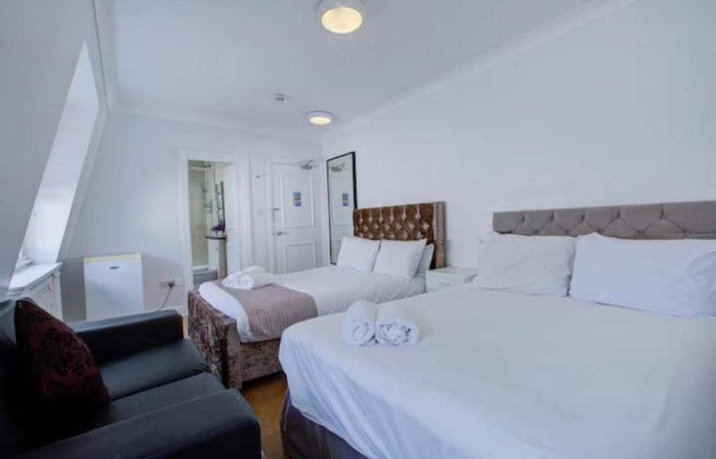 Apartment Benqi London