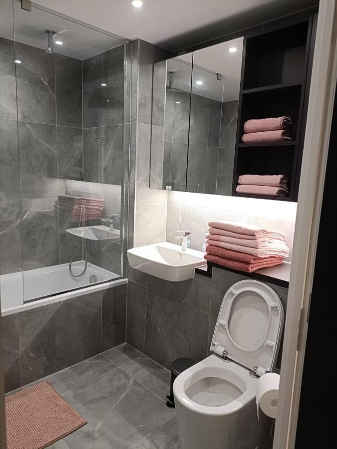 Apartamento One West Point , Icon Tower
