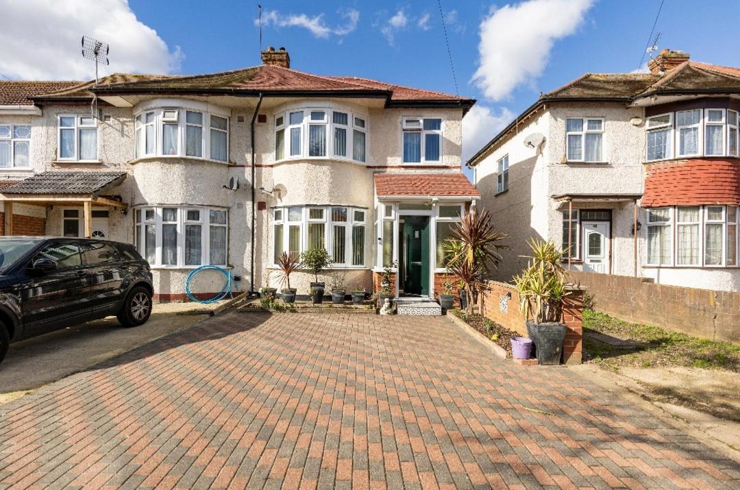 Lovely House *